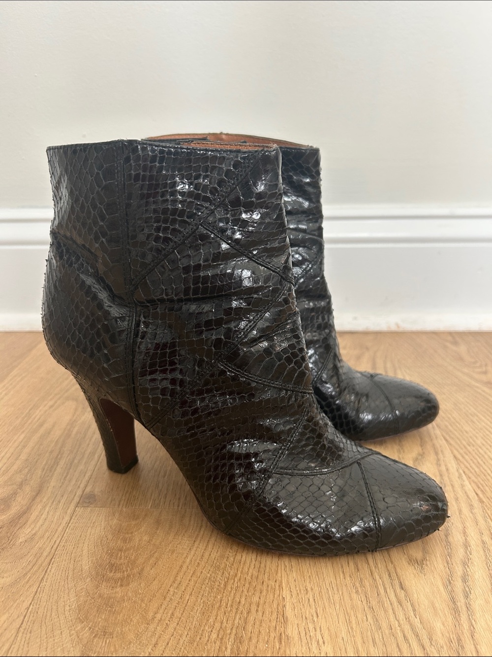 Frye‎ Women’s Ava Shootie Black Snakeskin Leather Ankle Boots Size 9